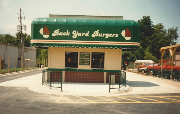 BackyardBurgersFeedback.com